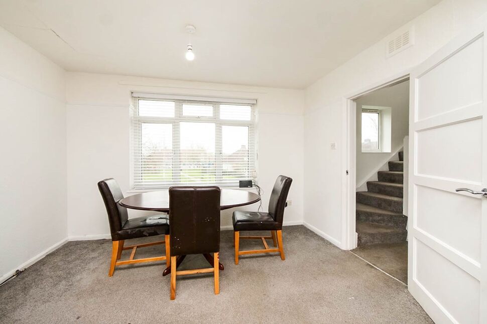 Living Room / Dining Room