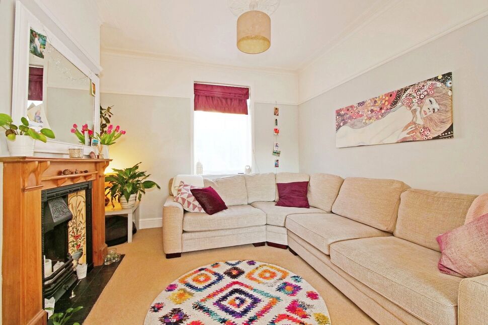2 bedroom Mid Terrace House for sale, Milner Street, York, YO24 £275,000