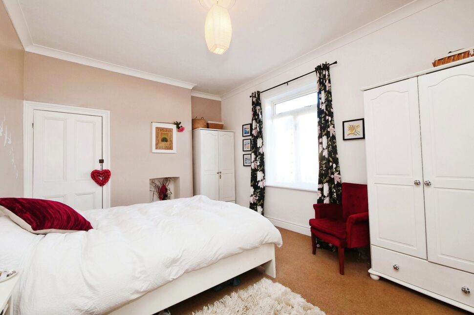 2 bedroom Mid Terrace House for sale, Milner Street, York, YO24 £275,000