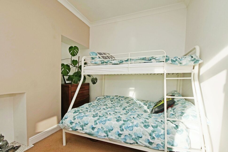 2 bedroom Mid Terrace House for sale, Milner Street, York, YO24 £275,000