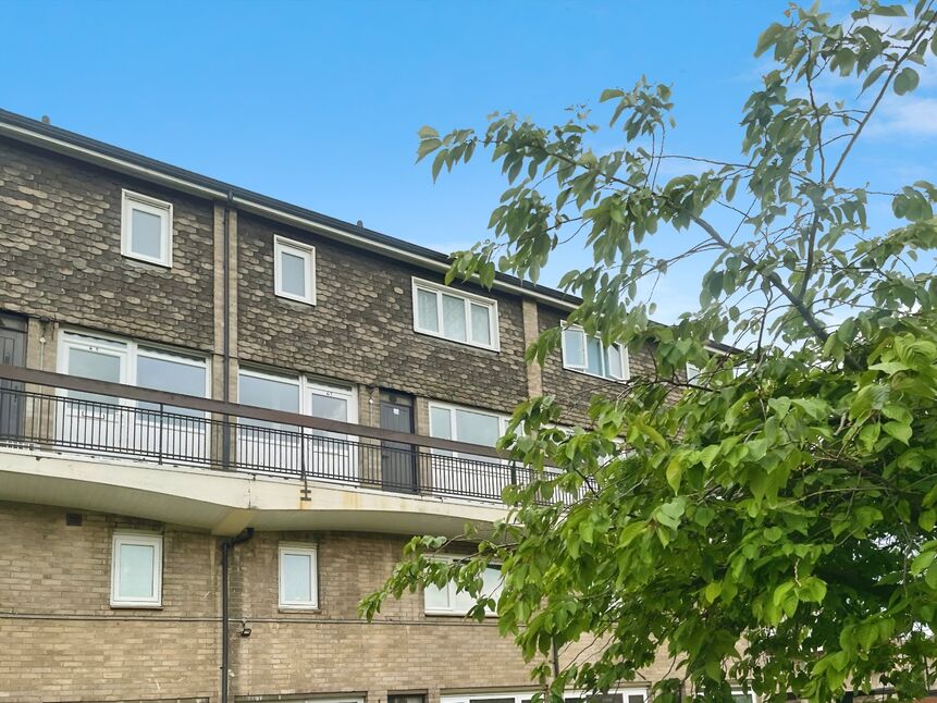 2 bedroom  Flat for sale