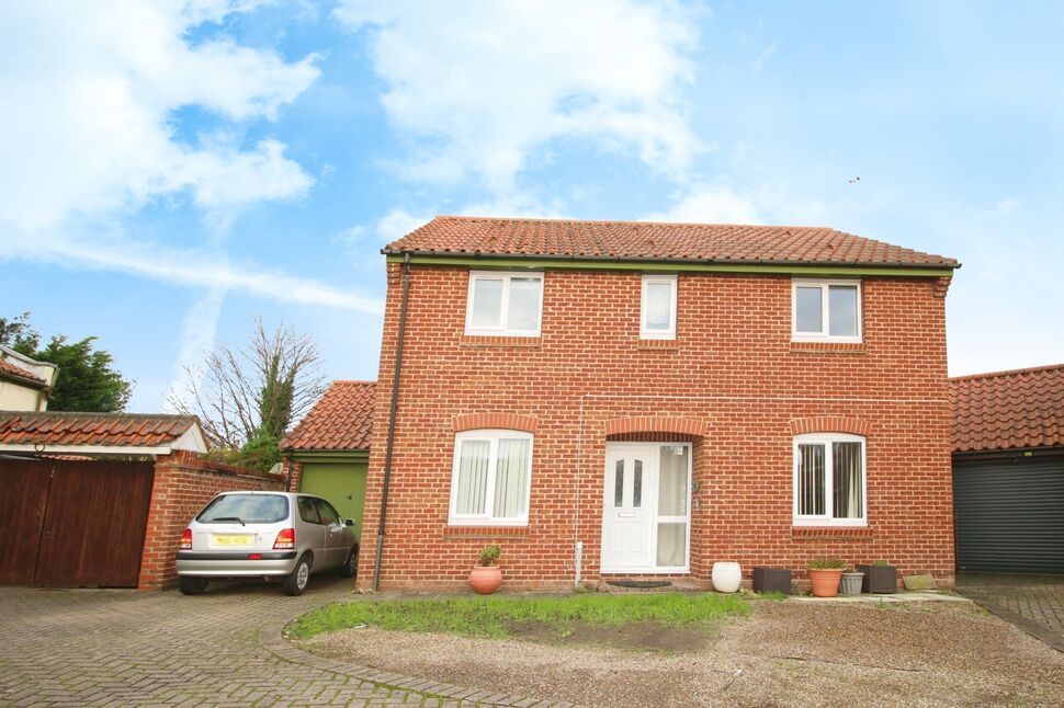 3 bedroom Semi Detached House for sale, Lidgett Grove, York, YO26 £