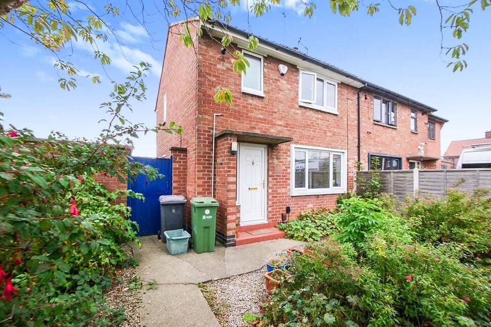 2 bedroom Semi Detached House for sale, Thoresby Road, York, YO24 £