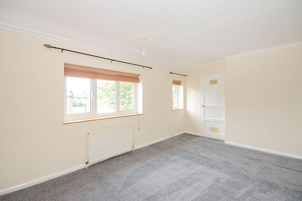2 bedroom Semi Detached House for sale, Thoresby Road, York, YO24 £