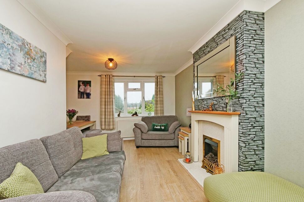 4 bedroom Mid Terrace House for sale, Lowfields Drive, York, YO24 £270,000