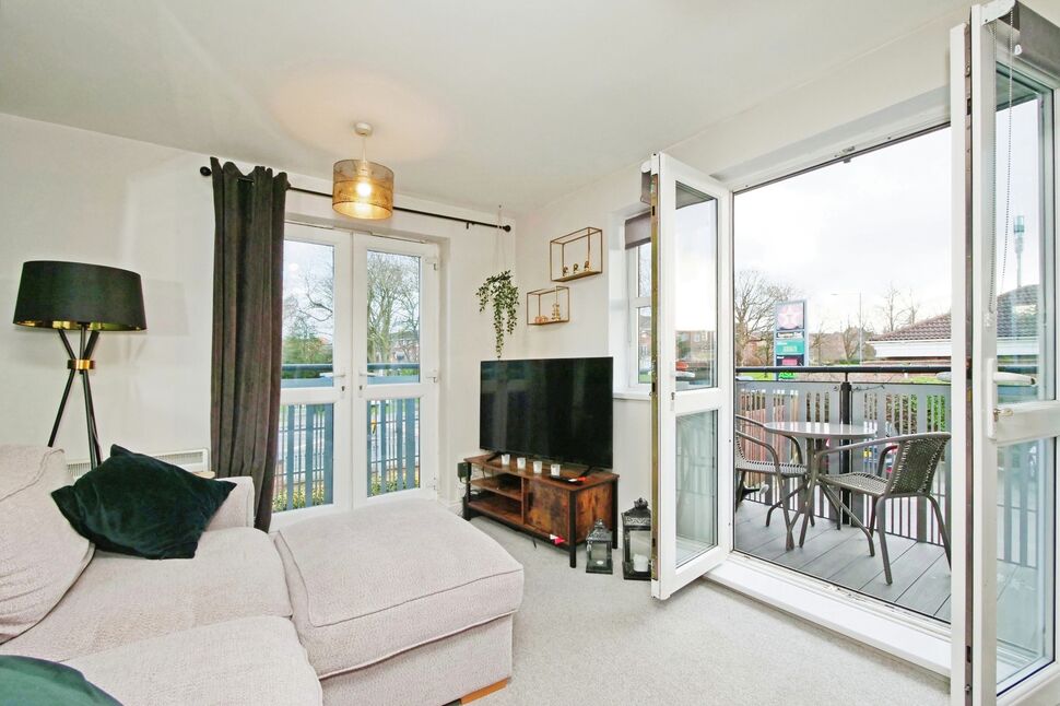 1 bedroom Flat for sale, Boroughbridge Road, York, YO26 £180,000