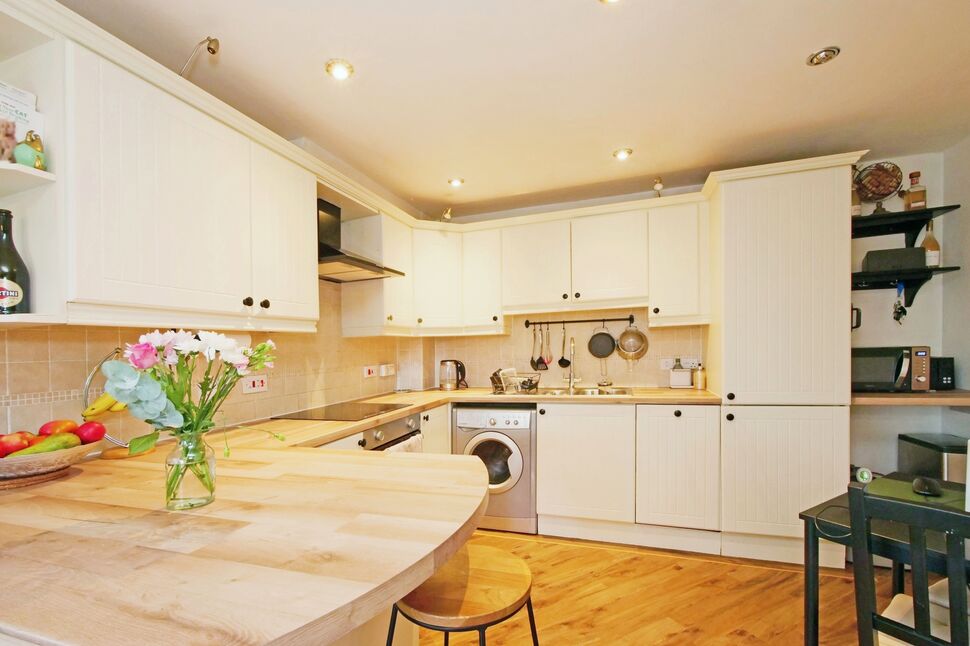1 bedroom Flat for sale, Boroughbridge Road, York, YO26 £180,000