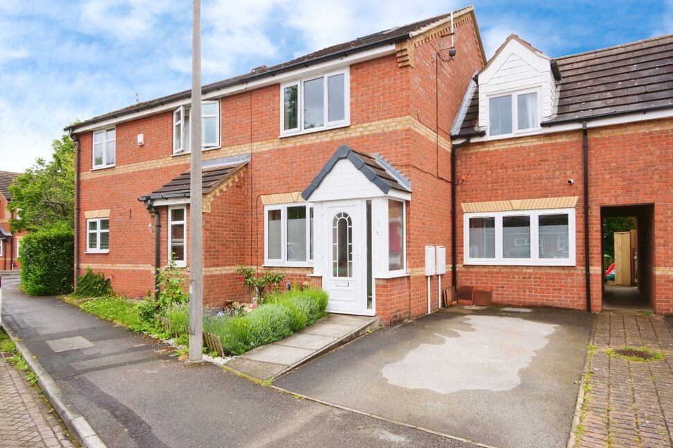 4 bedroom Link Detached House for sale, Sunningdale Close, York, YO26