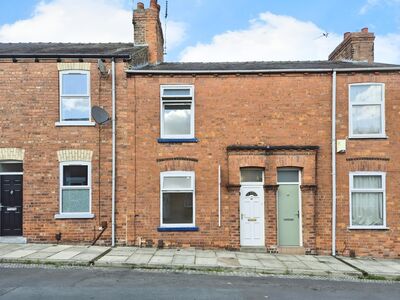 Amberley Street, 3 bedroom Mid Terrace House to rent, £1,300 pcm