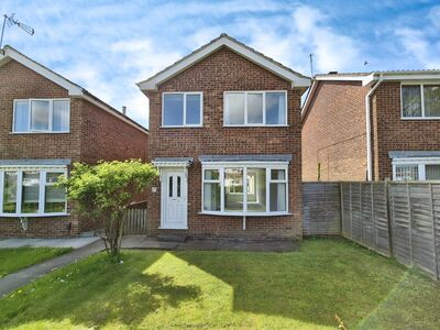 Foxwood Lane, 3 bedroom Detached House to rent, £1,400 pcm