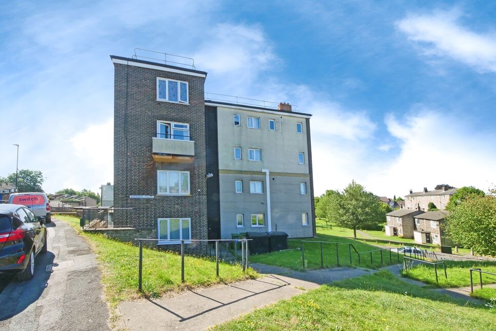 2 bedroom  Flat for sale