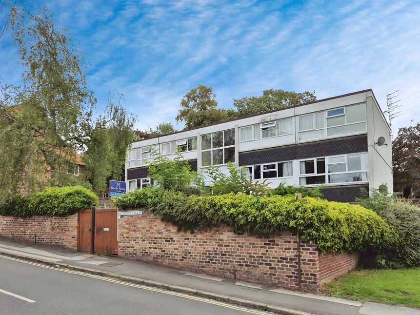 Main image of 2 bedroom Flat for sale, Hamilton Drive East, York, North Yorkshire, YO24