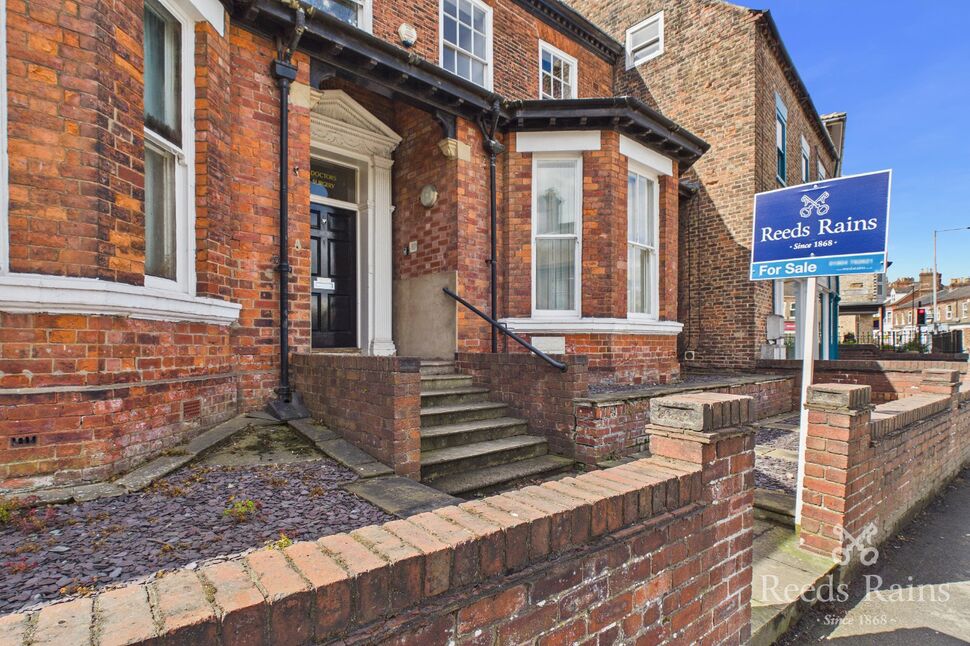 Main image of 2 bedroom Flat for sale, Holgate Road, North Yorkshire, YO24