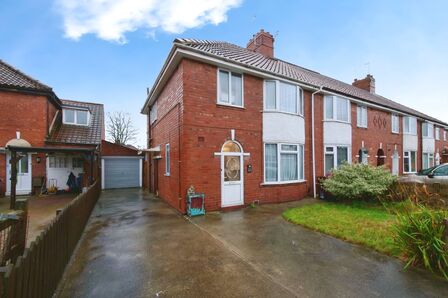 3 bedroom End Terrace House for sale