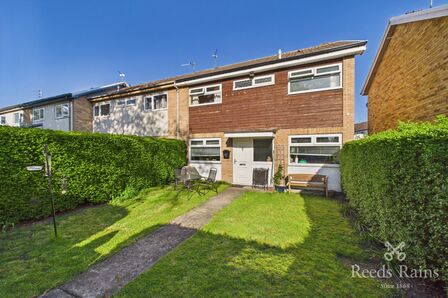 3 bedroom End Terrace House for sale