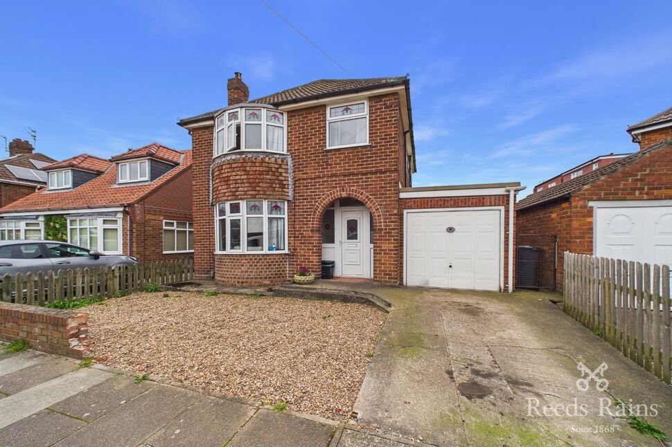 3 bedroom Detached House for sale