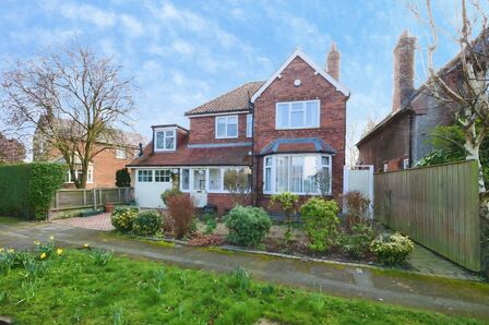 Hobgate, 4 bedroom Detached House for sale, &pound;750,000