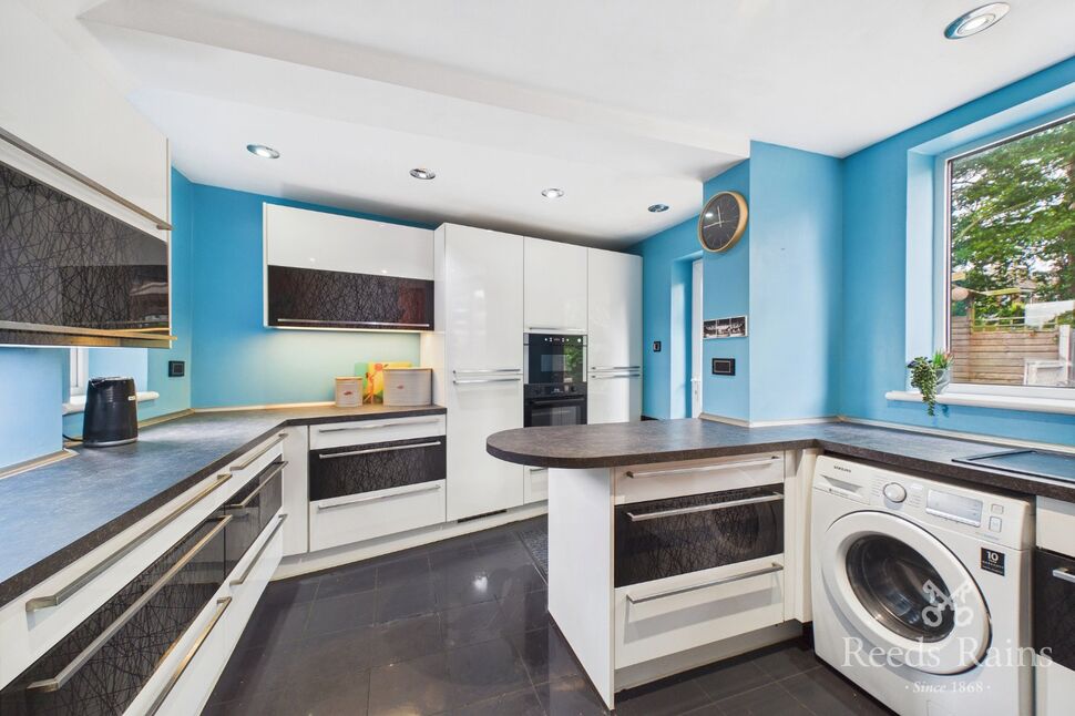 Breakfast Kitchen