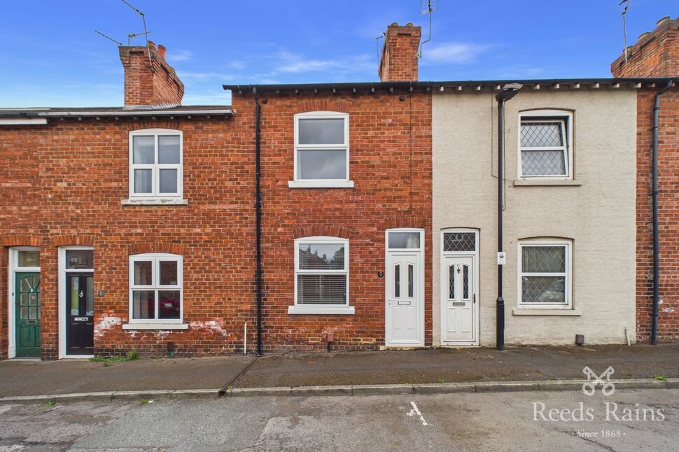 Main image of 2 bedroom Mid Terrace House to rent, Garland Street, York, North Yorkshire, YO26