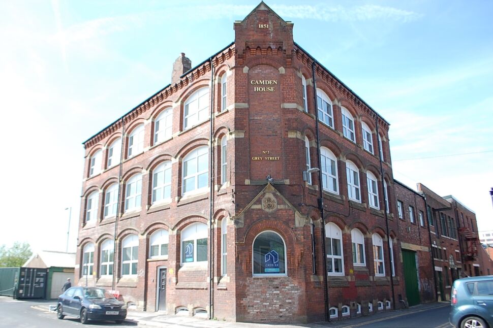 Main image of Flat to rent, Grey Street, Ashton-under-Lyne, Greater Manchester, OL6
