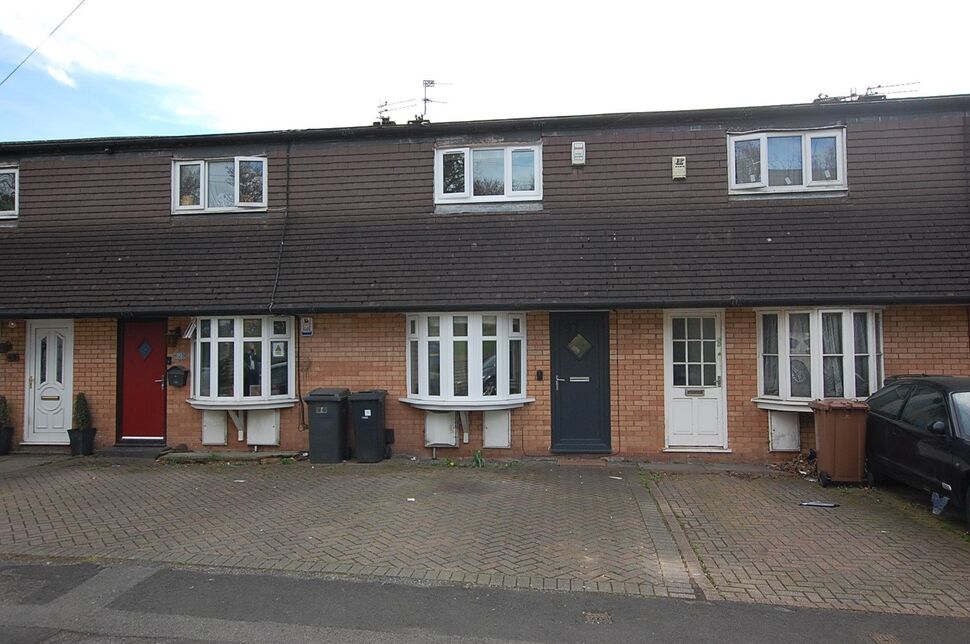 Main image of 2 bedroom Mid Terrace House for sale, Union Street, Ashton-under-Lyne, Greater Manchester, OL6