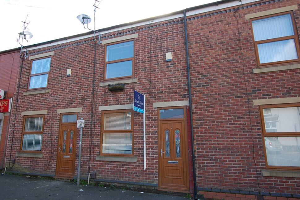 Main image of 2 bedroom Mid Terrace House to rent, Russell Street, Ashton-under-Lyne, Greater Manchester, OL6