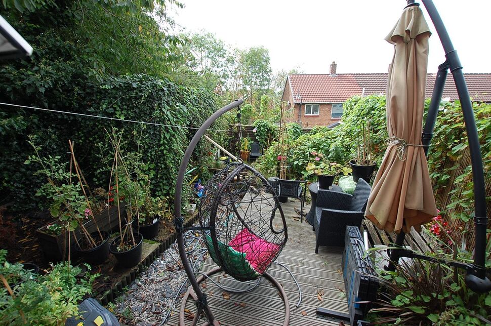 2 bedroom Mid Terrace House for sale, Hazelhurst Road, Ashtonunder