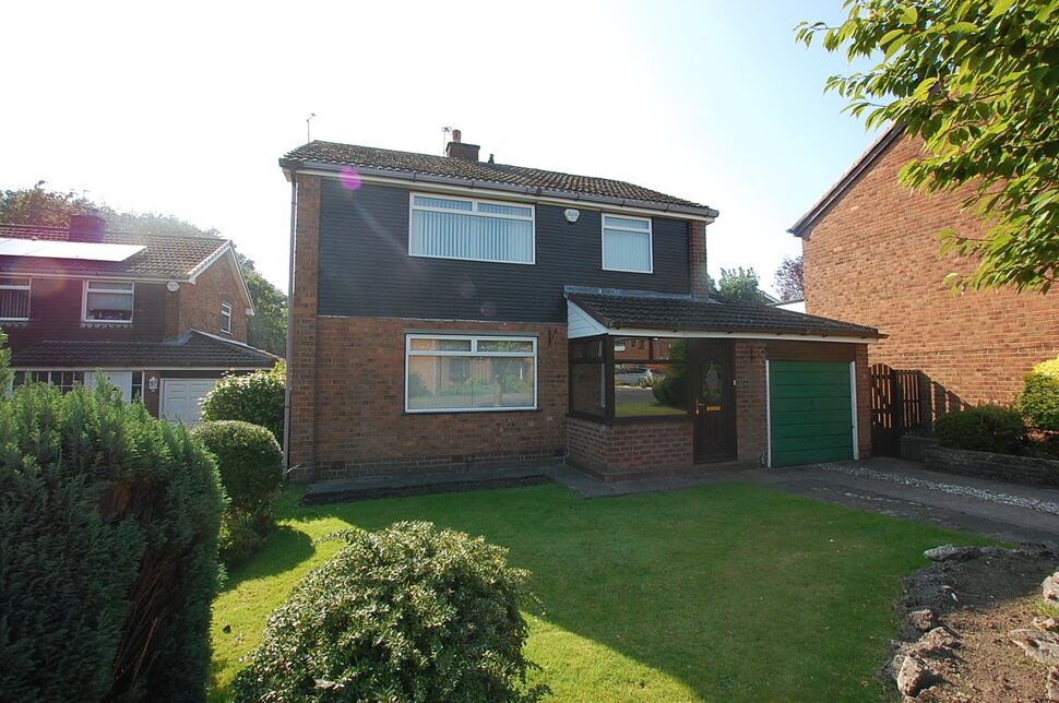 Main image of 3 bedroom Detached House for sale, Hereford Close, Ashton-under-Lyne, Greater Manchester, OL6