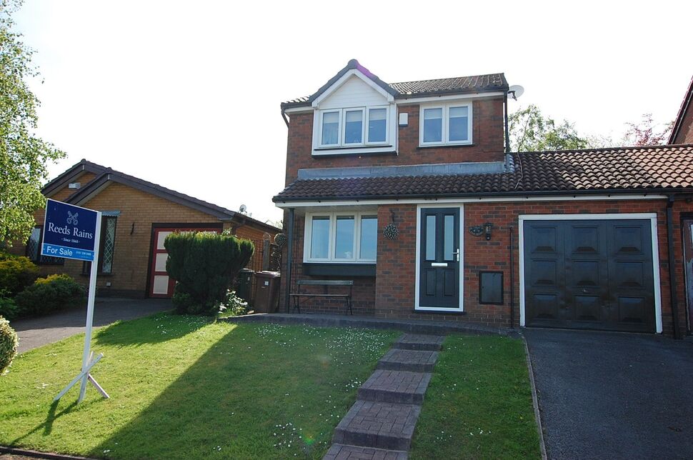 3 bedroom Link Detached House for sale, The Mere, AshtonunderLyne