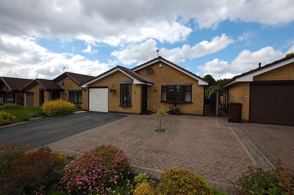 Main image of 2 bedroom Detached Bungalow for sale, Camberwell Drive, Ashton-under-Lyne, Greater Manchester, OL7