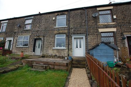 Manchester Road, 2 bedroom Mid Terrace House to rent, &pound;1,300 pcm