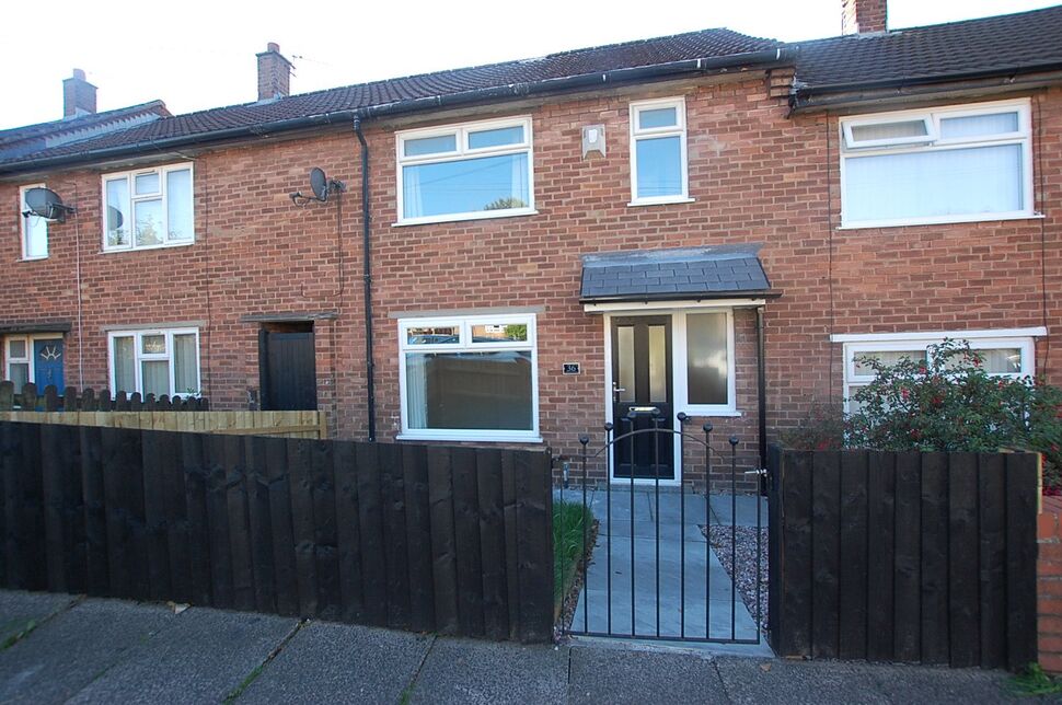 Main image of 3 bedroom House to rent, Hazelhurst Road, Ashton-under-Lyne, Greater Manchester, OL6