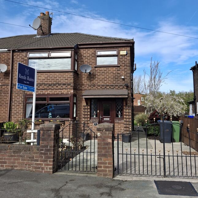 Main image of 2 bedroom Semi Detached House for sale, Timperley Fold, Ashton-under-Lyne, Greater Manchester, OL6