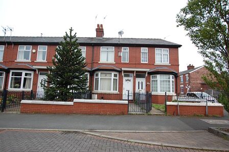 Marlborough Street, 3 bedroom Mid Terrace House to rent, £975 pcm