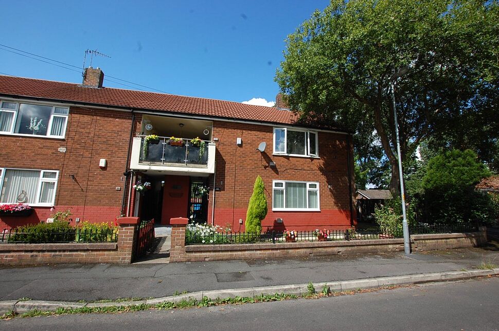Main image of 2 bedroom Flat to rent, Rosary Road, Oldham, Greater Manchester, OL8