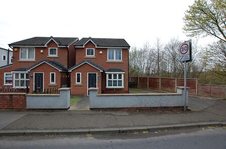 Alt Road, 3 bedroom Detached House for sale, &pound;260,000