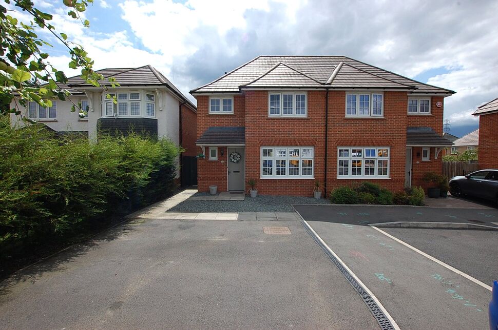 Main image of 3 bedroom Semi Detached House for sale, Horton Close, Chadderton, Greater Manchester, OL9