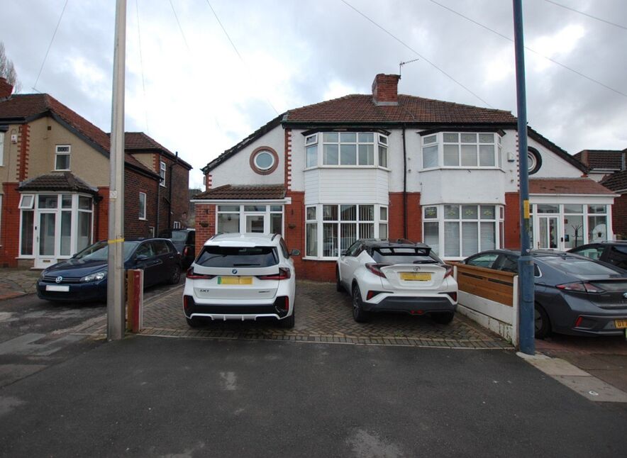 Main image of 3 bedroom Semi Detached House for sale, Mossley Road, Ashton-under-Lyne, Greater Manchester, OL6