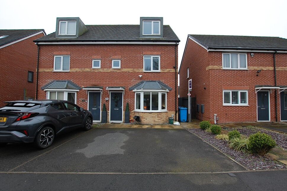 Main image of 3 bedroom Semi Detached House for sale, Whitebank Road, Oldham, Greater Manchester, OL8