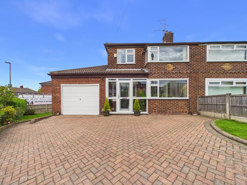 Main image of 3 bedroom Semi Detached House for sale, Vicarage Road, Ashton-under-Lyne, Greater Manchester, OL7