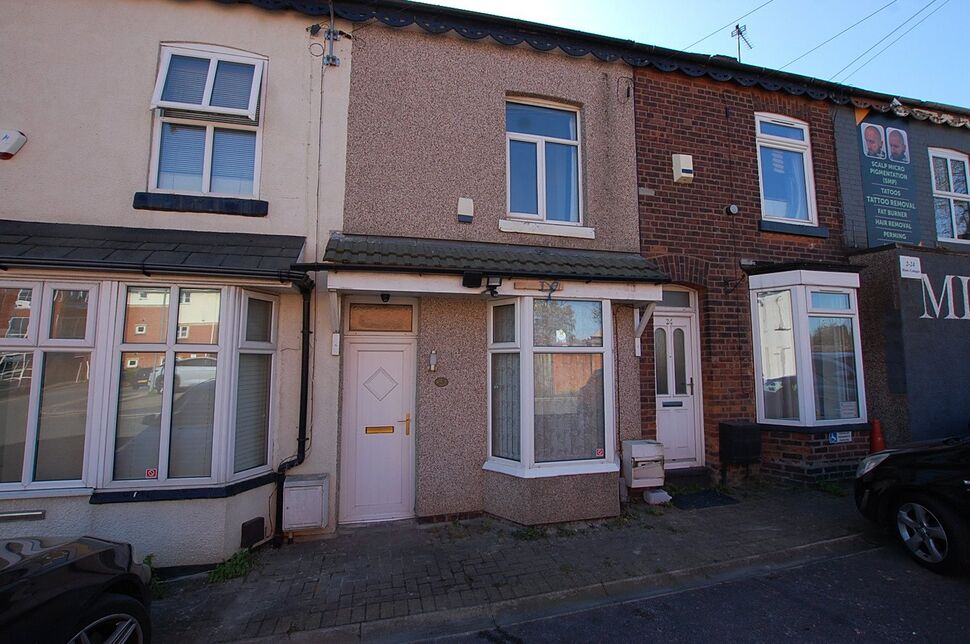 Main image of 2 bedroom Mid Terrace House to rent, Park Square, Ashton-under-Lyne, Greater Manchester, OL6