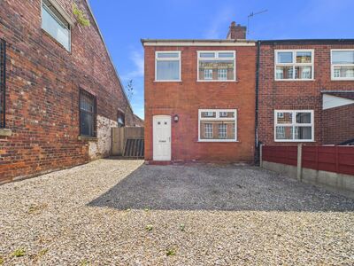 3 bedroom End Terrace House for sale