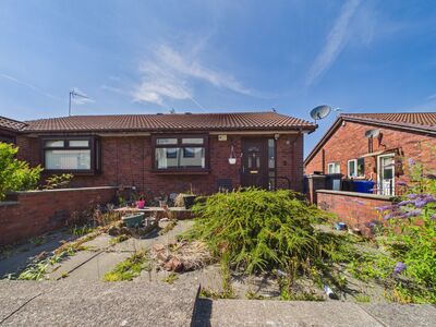 2 bedroom Semi Detached Bungalow for sale