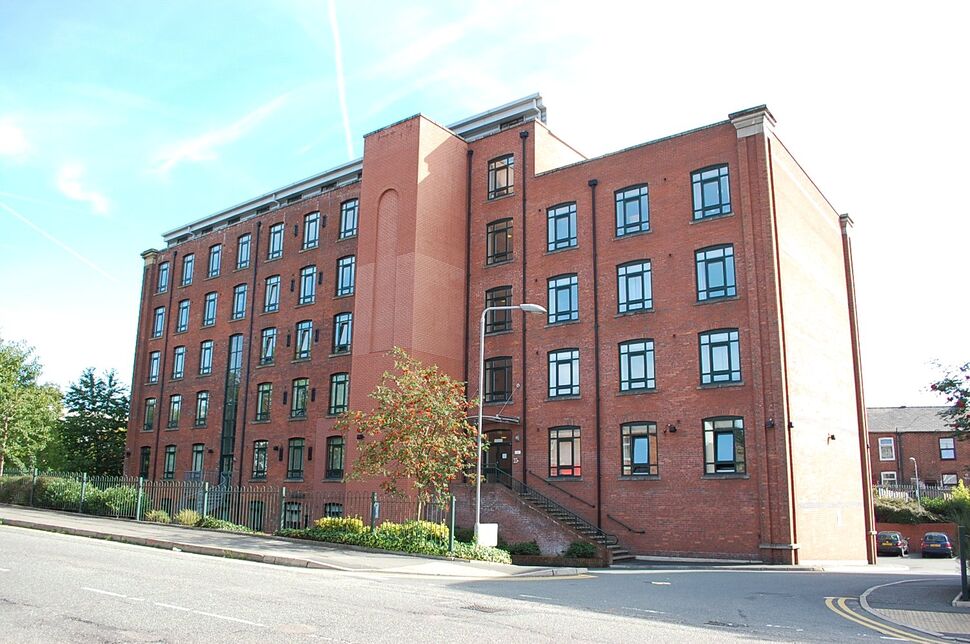 Main image of 2 bedroom Flat for sale, Mossley Road, Ashton-under-Lyne, Greater Manchester, OL6