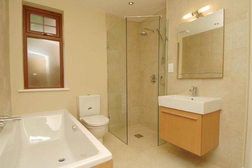 Luxury Bathroom With White Suits