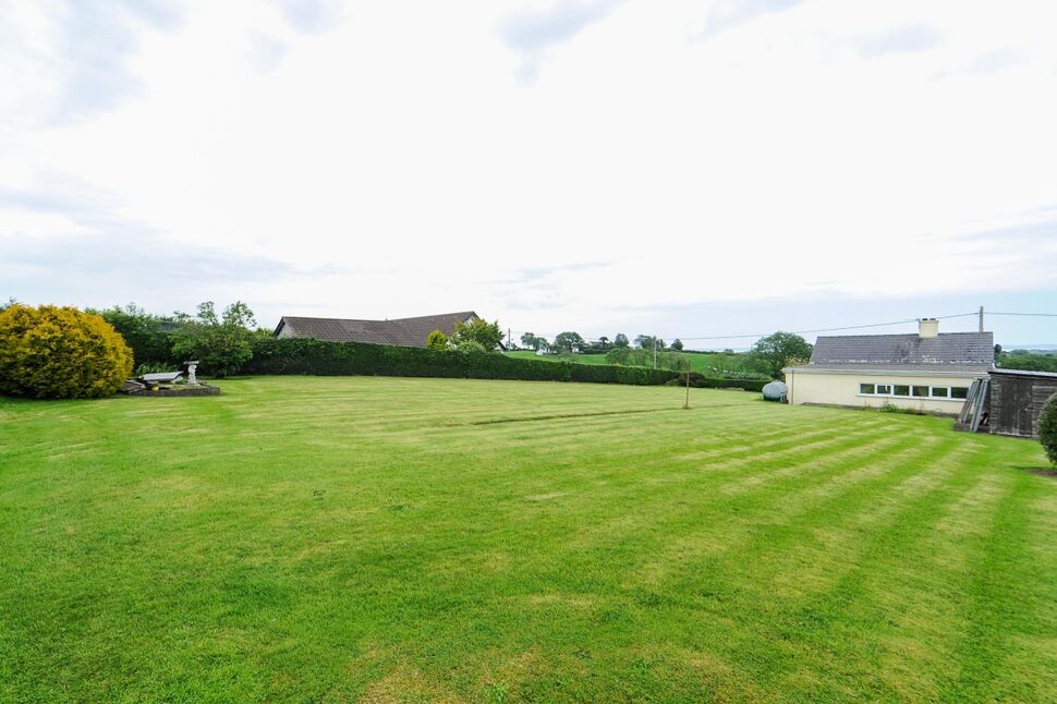 2 bedroom Detached House for sale, Killinchy Road, Comber, BT23 £255,000
