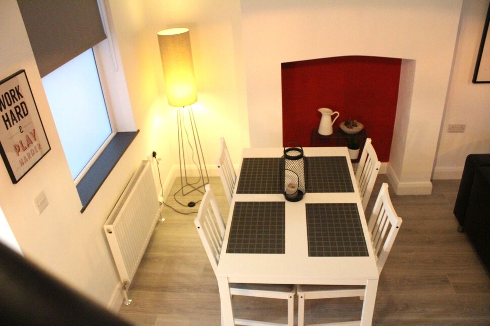 Living Room / Dining Room