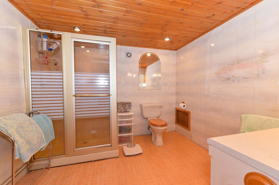 4 bedroom Detached House for sale, Hanwood Heights, Dundonald, BT16 £