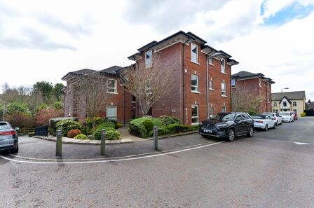 Burghley Mews, 2 bedroom  Flat for sale, £184,500
