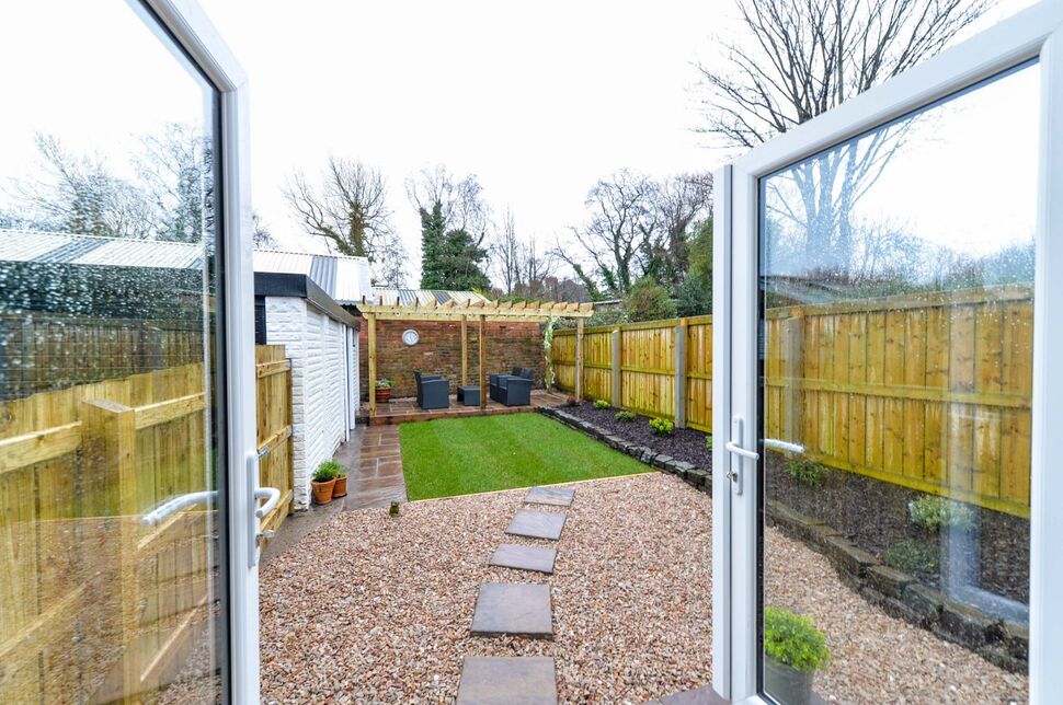 3 bedroom Semi Detached House for sale, Martinez Avenue, Belfast, BT5 £325,000